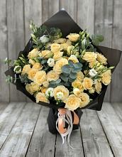 Букет цветов из:  Розы и Лизиантусы #REPLACE_PRED# Володарске