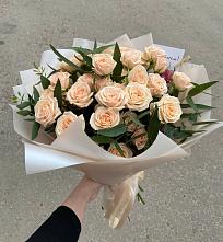 Букет Кремовые розы Латте в Володарске
