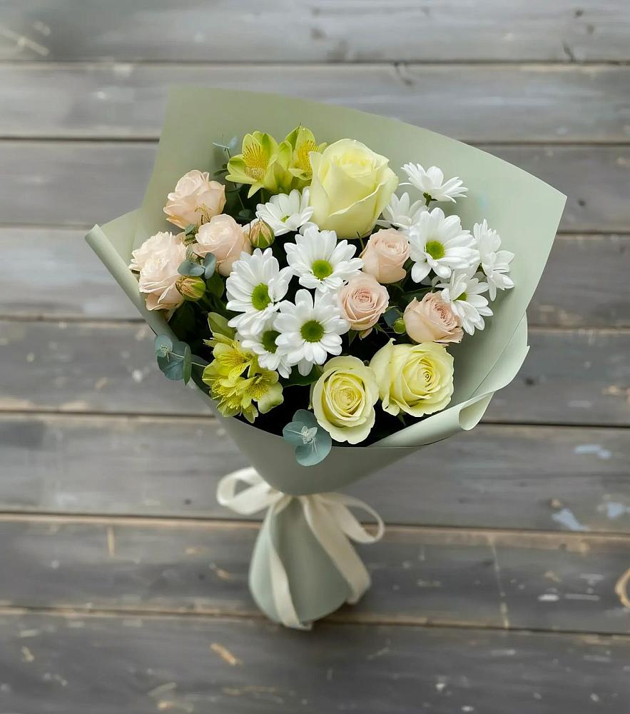 Букет цветов из: Альстромерии, Розы и Хризантемы в Володарске
