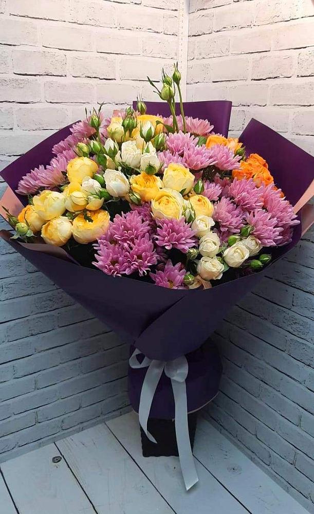 Букет цветов из: Хризантемы и Розы в Володарске