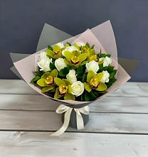 Букет цветов из:  Орхидеи и Розы в Володарске