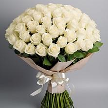 Букет 101 беля роза Белоснежка в Володарске