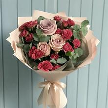 Букет цветов из:  Гвоздики и Розы #REPLACE_PRED# Володарске